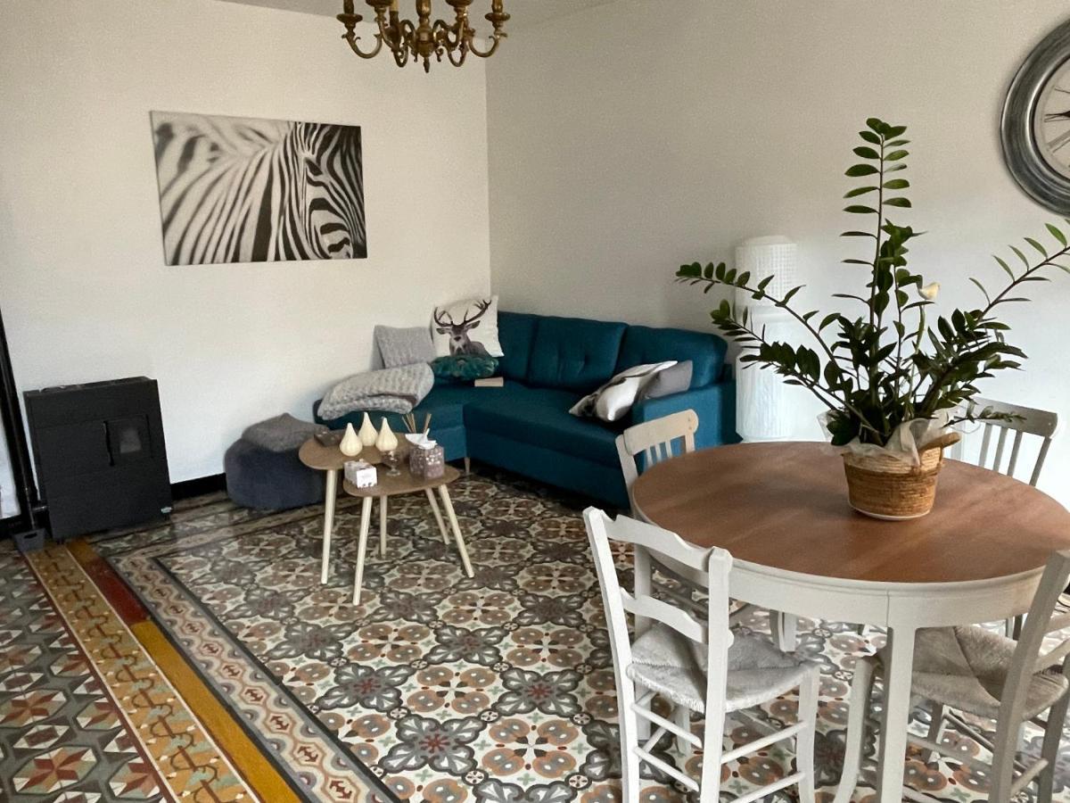 Chez Tatie Menie Bed & Breakfast Fraisse-des-Corbieres Exterior photo